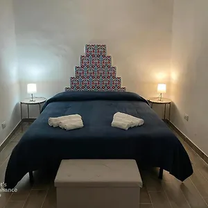 https://apartment-le-maioliche-di-salita-artale.palermohotels.org